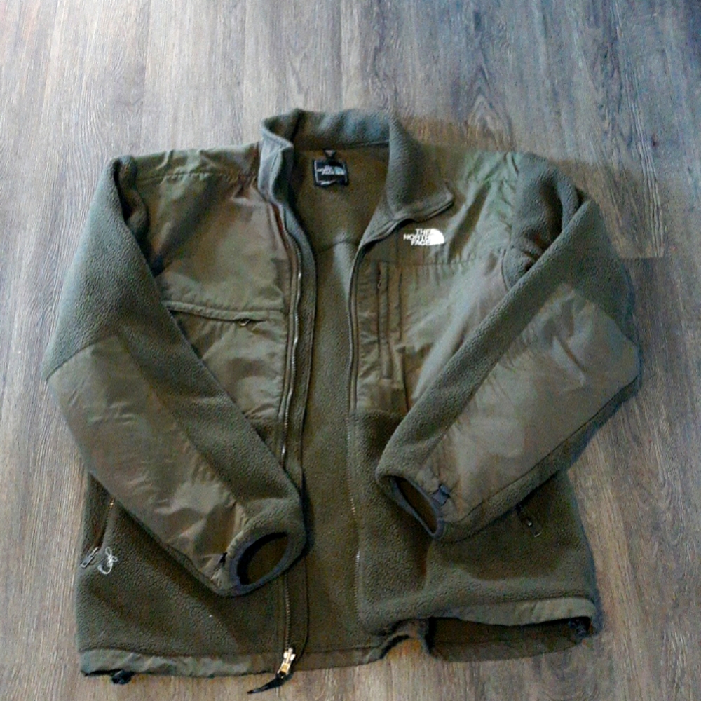 North face fleece jacket